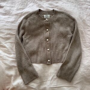 Abercrombie & Fitch pearl buttons Cardigan